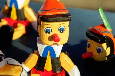 miniaturka konspektu Pinokio – między drewnianym pajacykiem a chłopcem 